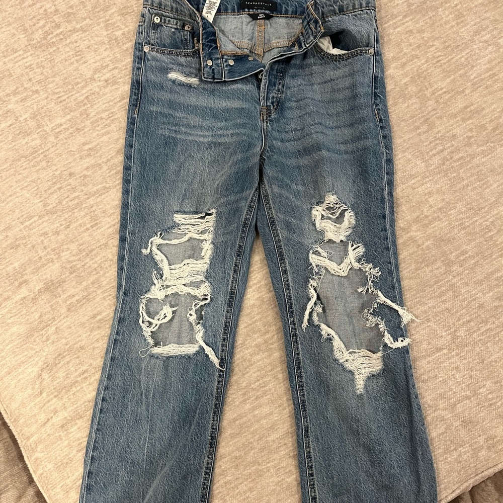 Hollister Ripped Jeans Size 8
